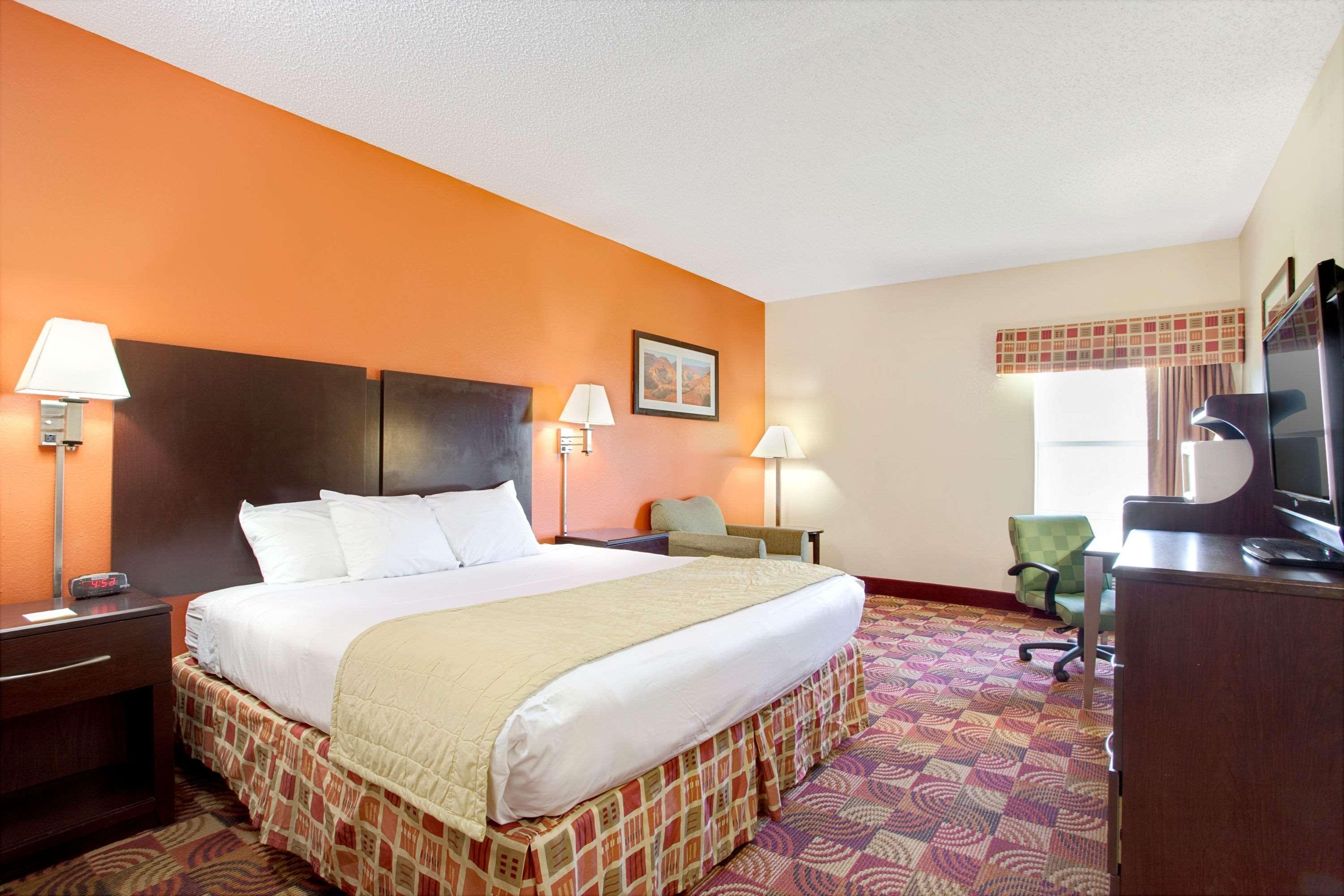 Days Inn & Suites By Wyndham Ridgeland Exterior foto